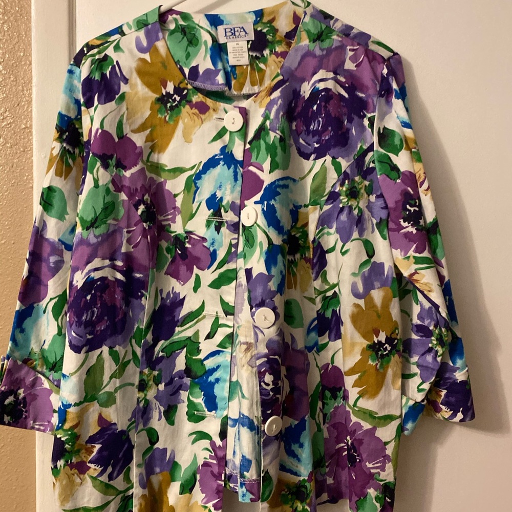 Woman’s dress top